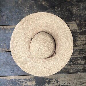Gap Oversized Floppy Straw Sun Hat
